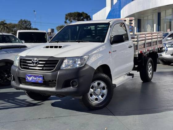 TOYOTA HILUX 3.0 4X4 CS CHASSI 16V TURBO INTERCOOLER DIESEL 2P MANUAL TOYOTA HILUX 3.0 4X4 CS CHASSI 16V TURBO INTERCOOLER DIESEL 2P MANUAL